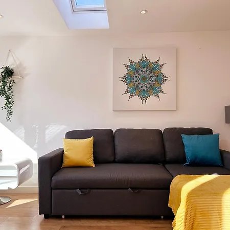 Stylish 1 Bedroom Flat With Parking In Oxford Exterior foto