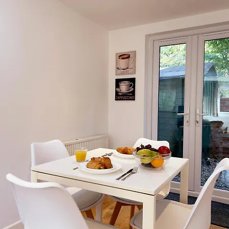 Stylish 1 Bedroom Flat With Parking In Oxford Exterior foto