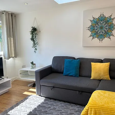 Stylish 1 Bedroom Flat With Parking In Oxford Exterior photo