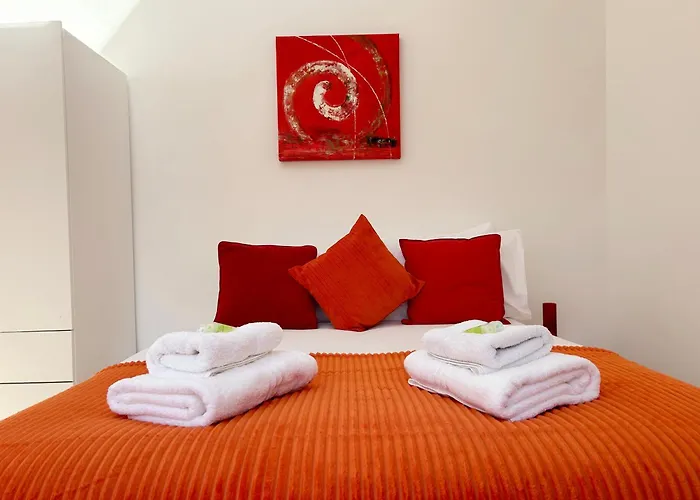 Stylish 1 Bedroom Flat With Parking In Oxford