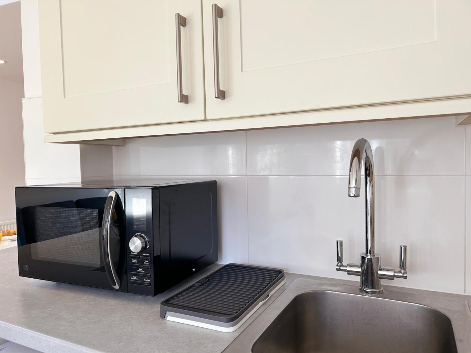 Stylish 1 Bedroom Flat With Parking In Apartment Oxford