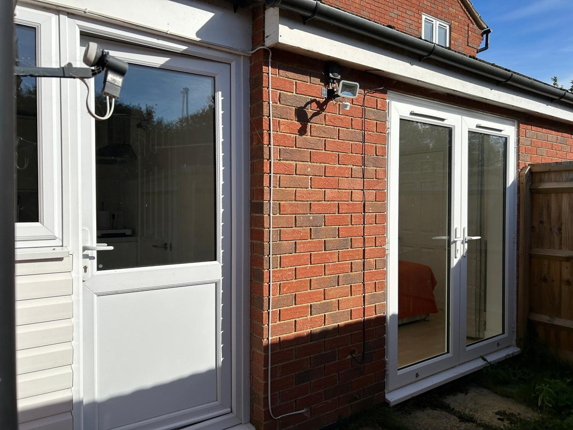 Stylish 1 Bedroom Flat With Parking In * Oxford