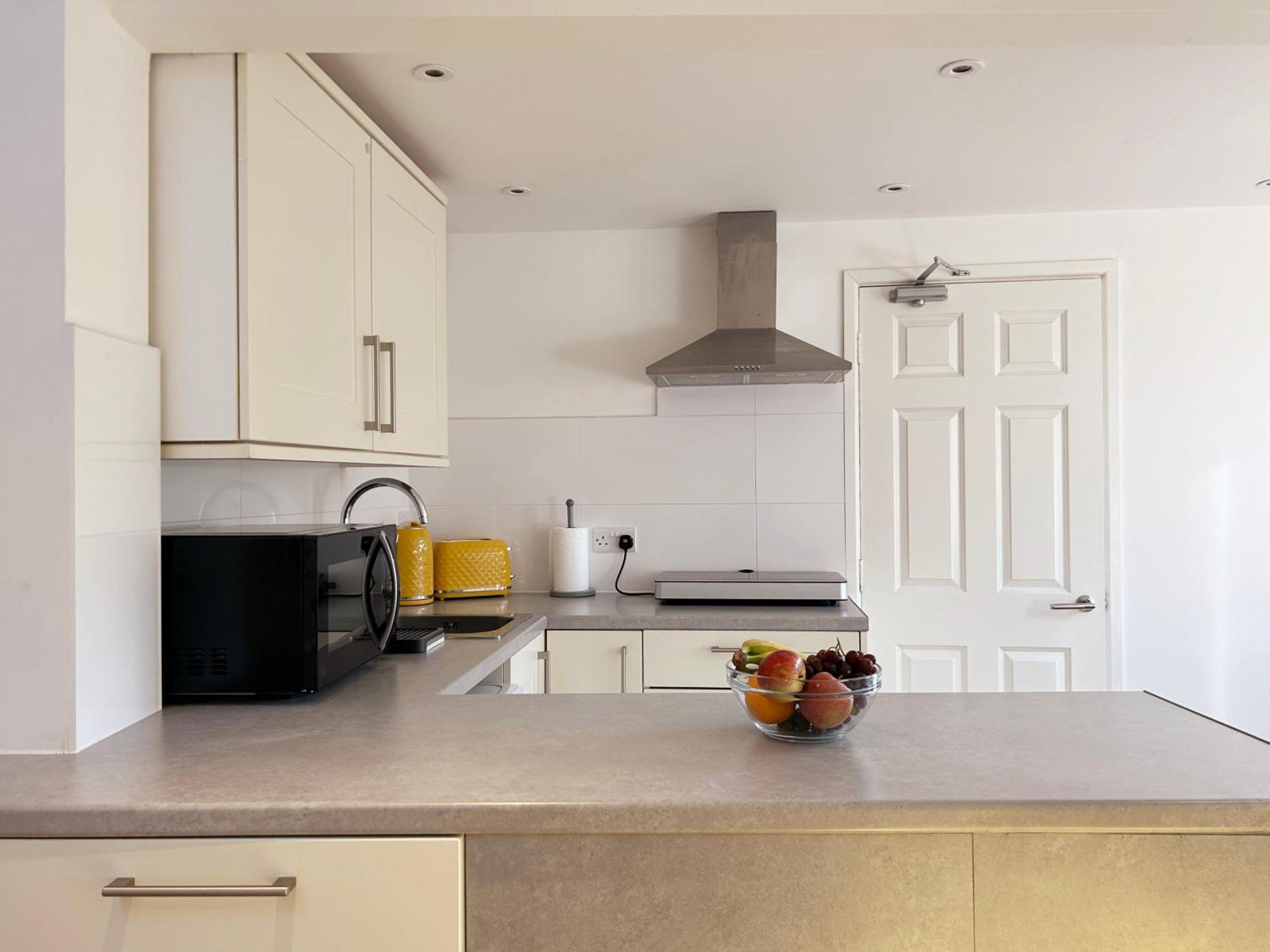 Stylish 1 Bedroom Flat With Parking In Apartment Oxford