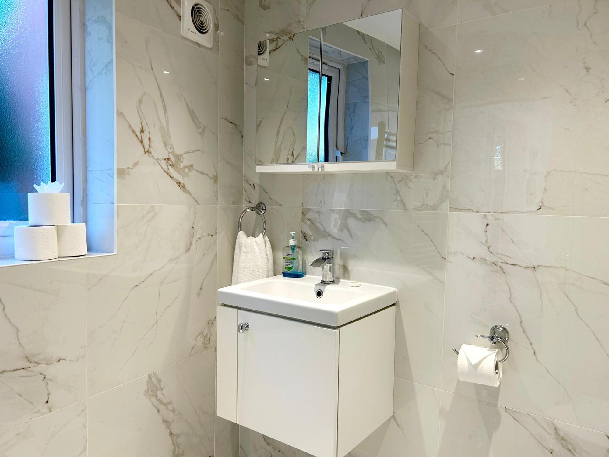 Stylish 1 Bedroom Flat With Parking In Appartamento Oxford